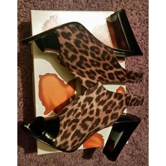 DONALD J PLINER Reptile Patent Leather Peep Toe - Picture 4 of 7